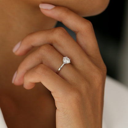 Round Cut Solitaire Ring - Classic Engagement Ring