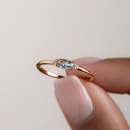 Minimal Oval Cut ring - Teal Blue stone or Clear CZ Stone - Dainty Stacking Ring